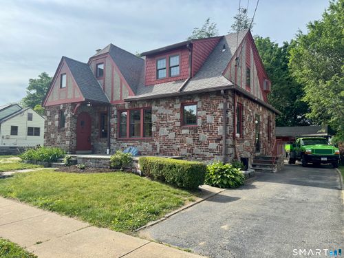 44 Ulrich Rd, Stratford, CT, 06614-4004 | Card Image