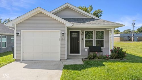 965 Wooded Trl, Scottsburg, IN, 47170-7799 | Card Image