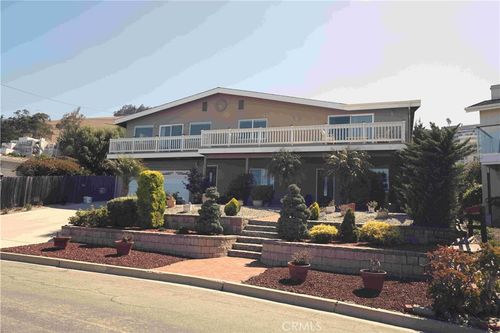 2740 Ironwood Ave, Morro Bay, CA, 93442-1439 | Card Image