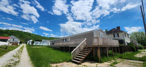 120 Poplar Ave, Moundsville, WV, 26041-1557 | Card Image