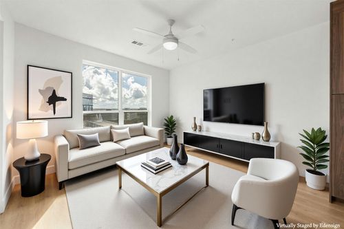 644-1701 Simond Ave, Austin, TX, 78723-4783 | Card Image