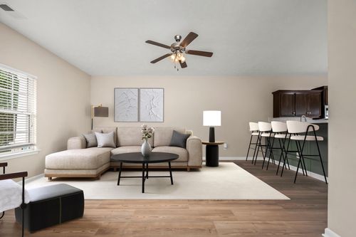 2346 New Holland Cir, Murfreesboro, TN, 37128-8273 | Card Image