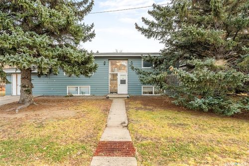 315 Birch St, Caronport, SK, S0H0S0 | Card Image