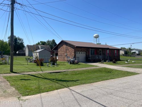 100 Monroe St, Radcliff, KY, 40160-9039 | Card Image