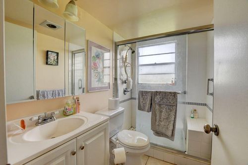 137 Fanshaw D, Boca Raton, FL, 33434 | Card Image