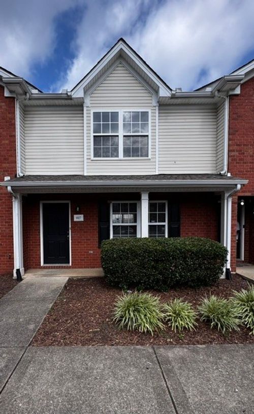 1027 Sitting Bull Xing, Murfreesboro, TN, 37128-5112 | Card Image