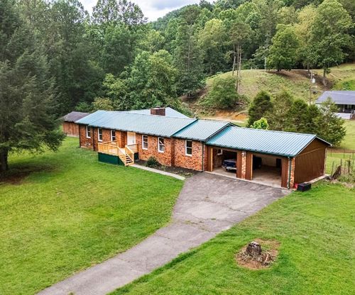 29 Kg Estates Rd, Louisa, KY, 41230-5874 | Card Image