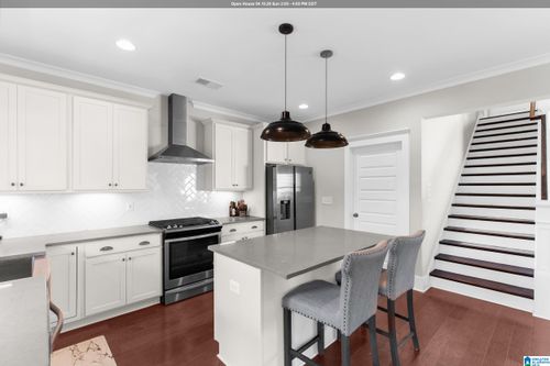 3348 Sawyer Dr, HOOVER, AL, 35226-7003 | Card Image