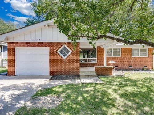1334 N Lakeview Dr., Derby, KS, 67037 | Card Image
