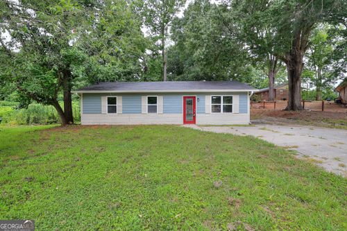 21 Duke Cir, Winder, GA, 30680-2011 | Card Image