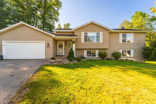 6603 Conner Davis Dr, Wausau, WI, 54401-9441 | Card Image