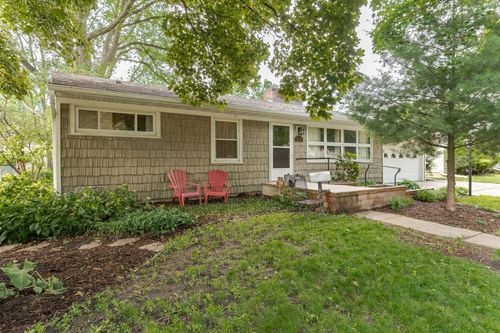 914 11 1/4 St Sw, Rochester, MN, 55902-6386 | Card Image