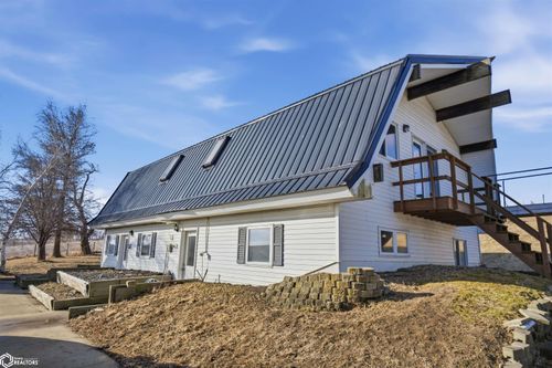 1846 190th St, Marshalltown, IA, 50158-8935 | Card Image