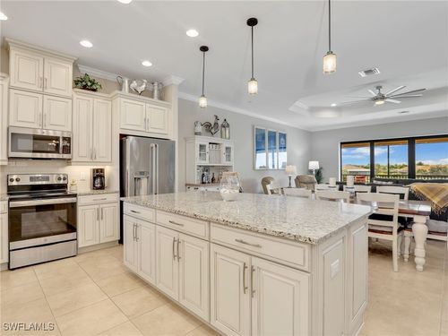 unit-202-9685 Montelanico Loop, Naples, FL, 34119-2060 | Card Image