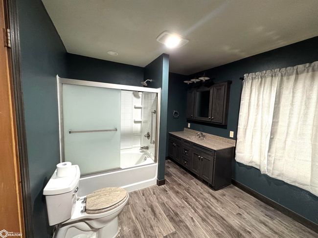 905 Highway 69 N, Home with 3 bedrooms, 2 bathrooms and 2 parking in Forest City IA | Image 20