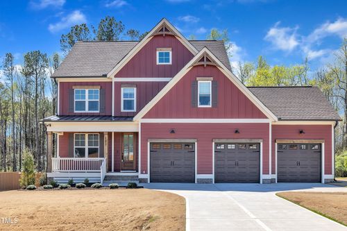 182 Prince Place Dr, Fuquay-Varina, NC, 27526-4016 | Card Image