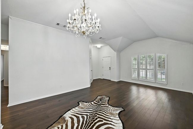 6428 Clay Allison Pass, House other with 3 bedrooms, 2 bathrooms and 4 parking in Austin TX | Image 4