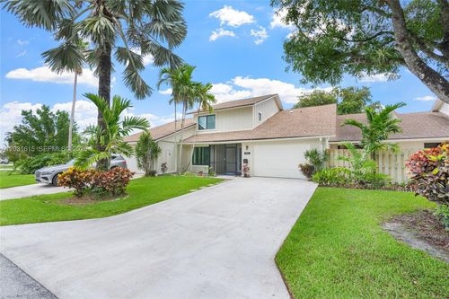 11870 Donlin Dr, Wellington, FL, 33414-6251 | Card Image