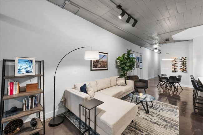 APT-418 - 1122 Jackson St, Condo with 2 bedrooms, 1 bathrooms and null parking in Dallas TX | Image 9