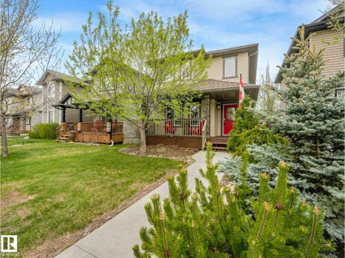 9818 103 Ave, Morinville, AB, T8R0C3 | Card Image