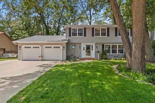 2026 Candle Way, GREEN BAY, WI, 54304 | Card Image