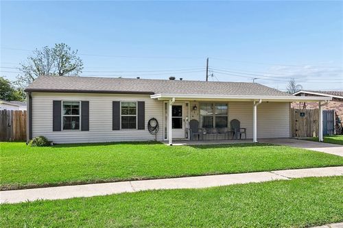 217 W Tish Dr, Avondale, LA, 70094-2740 | Card Image