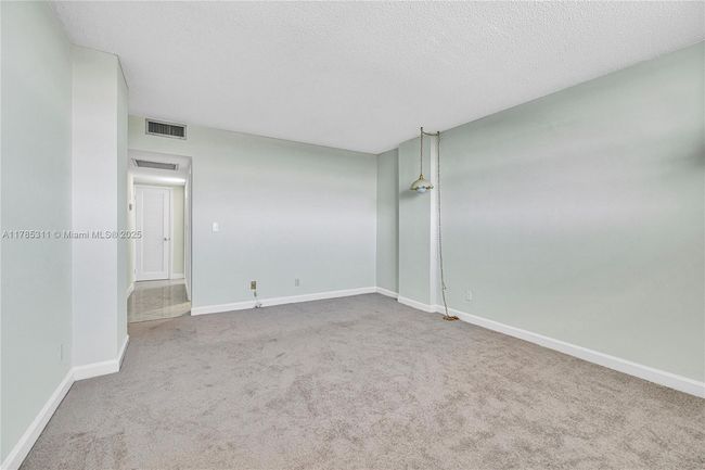 APT-624 - 90 Edgewater Dr, Condo with 2 bedrooms, 3 bathrooms and null parking in Coral Gables FL | Image 27