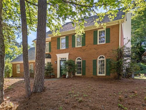 4150 Woodlark Ct Ne, Roswell, GA, 30075-2673 | Card Image
