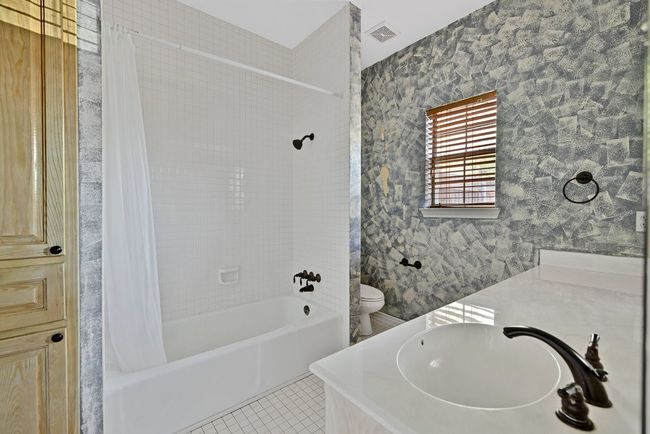 2210 Meadows Ln, House other with 4 bedrooms, 5 bathrooms and null parking in Sherman TX | Image 20