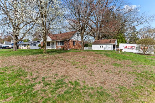 from street showing second access to garage | Image 4