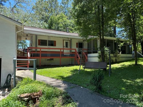 3036 Holly Hill Rd, Hendersonville, NC, 28792-9235 | Card Image