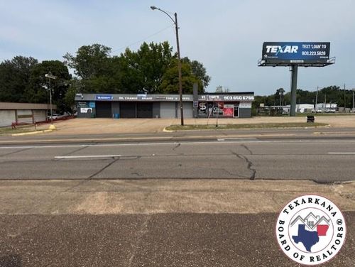 810 New Boston Rd, Texarkana, TX, 75501-3722 | Card Image
