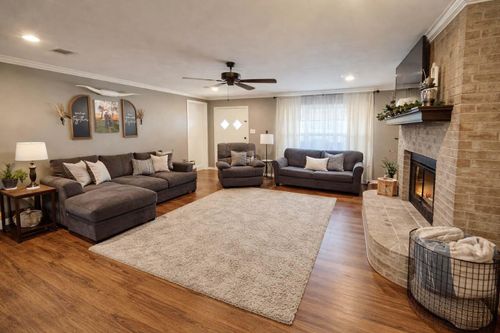 2500 E Houston Ave, Crockett, TX, 75835-5107 | Card Image