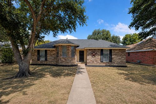 209 Willow Stone Street, Denton, TX, 76207 | Card Image