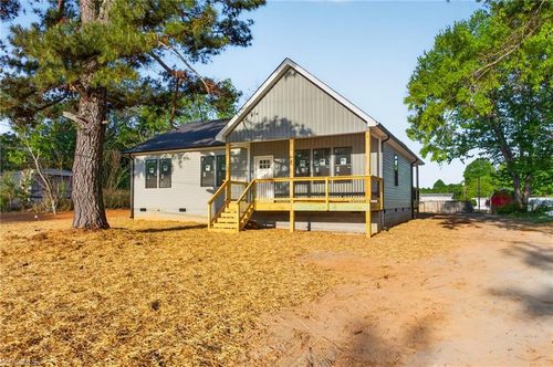 6141 Pepperidge Way, Climax, NC, 27233-8253 | Card Image