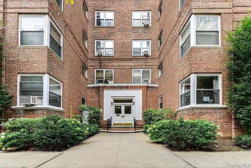 apt-6h-71-36 110th St, Forest Hills, NY, 11375-4837 | Card Image