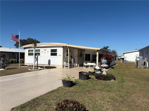 926 Barefoot Blvd, Barefoot Bay, FL, 32976-7102 | Card Image