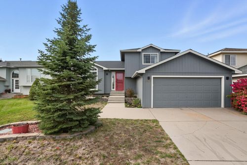 1027 N Stanley St, Medical Lake, WA, 99022-8820 | Card Image