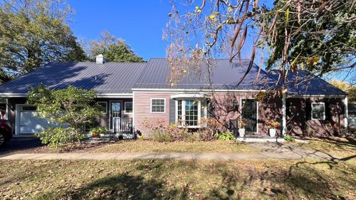 101 W Mill Rd, Sheffield, IL, 61361-9644 | Card Image