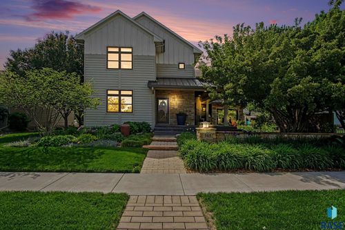 505 N Pasque Flower Trl, Brandon, SD, 57005-2550 | Card Image
