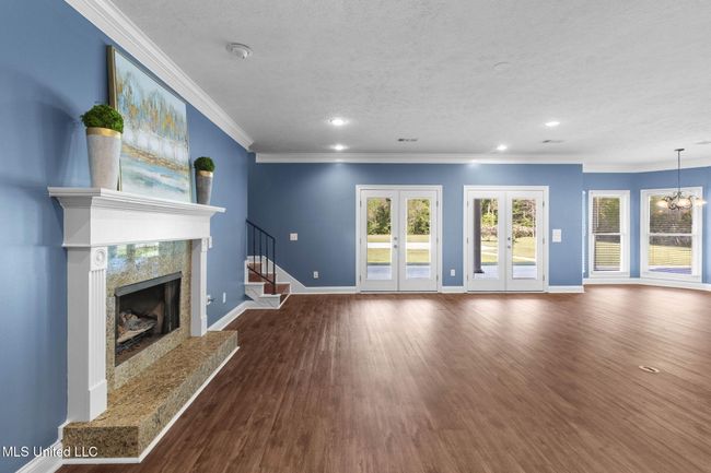 38-web-or-mls-211 Lake Terrace-39 | Image 19