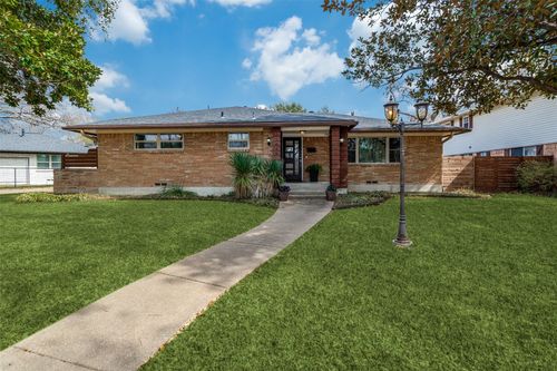 11836 Duxbury Dr, Dallas, TX, 75218-1874 | Card Image