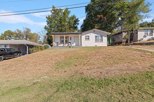 202 E Grand Ave, Ava, MO, 65608-5340 | Card Image