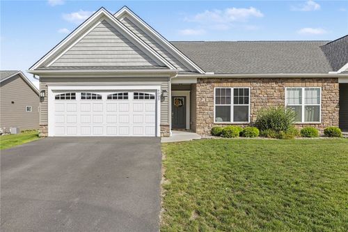 6005 Redfield Dr, Farmington, NY, 14425-8822 | Card Image