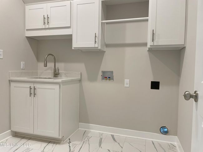 Laundry | Image 7