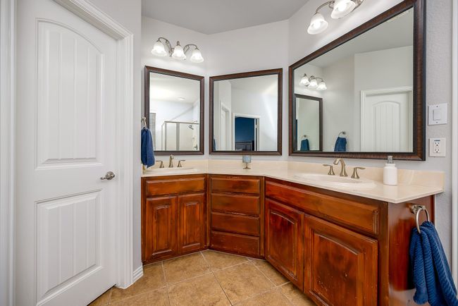 En-Suite has a garden tub, large walk-in shower, huge closet and more | Image 22