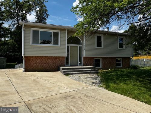 2508 Saint John Pl, ALEXANDRIA, VA, 22311-1526 | Card Image