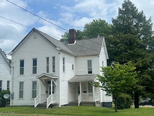 523 N Chestnut St, Barnesville, OH, 43713-1273 | Card Image