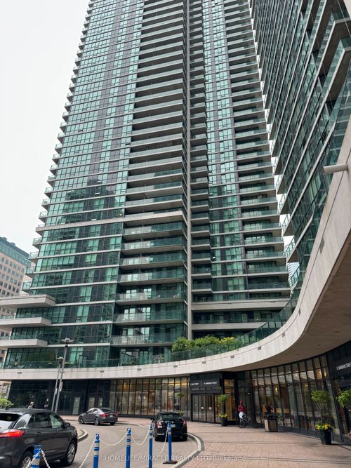 3702-33 Bay St, Toronto, ON, M5J2Z3 | Card Image