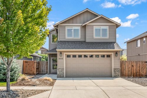 3022 Nw Boxelder Ave, Redmond, OR, 97756-6914 | Card Image